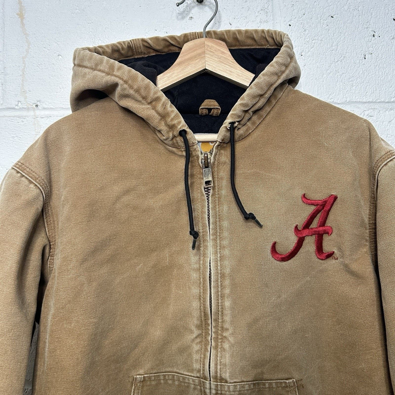 Carhartt NCAA X Carhartt Quilted Active Jacket “Brown” Alabama Size US M / EU 48-50 / 2 - 3 Thumbnail