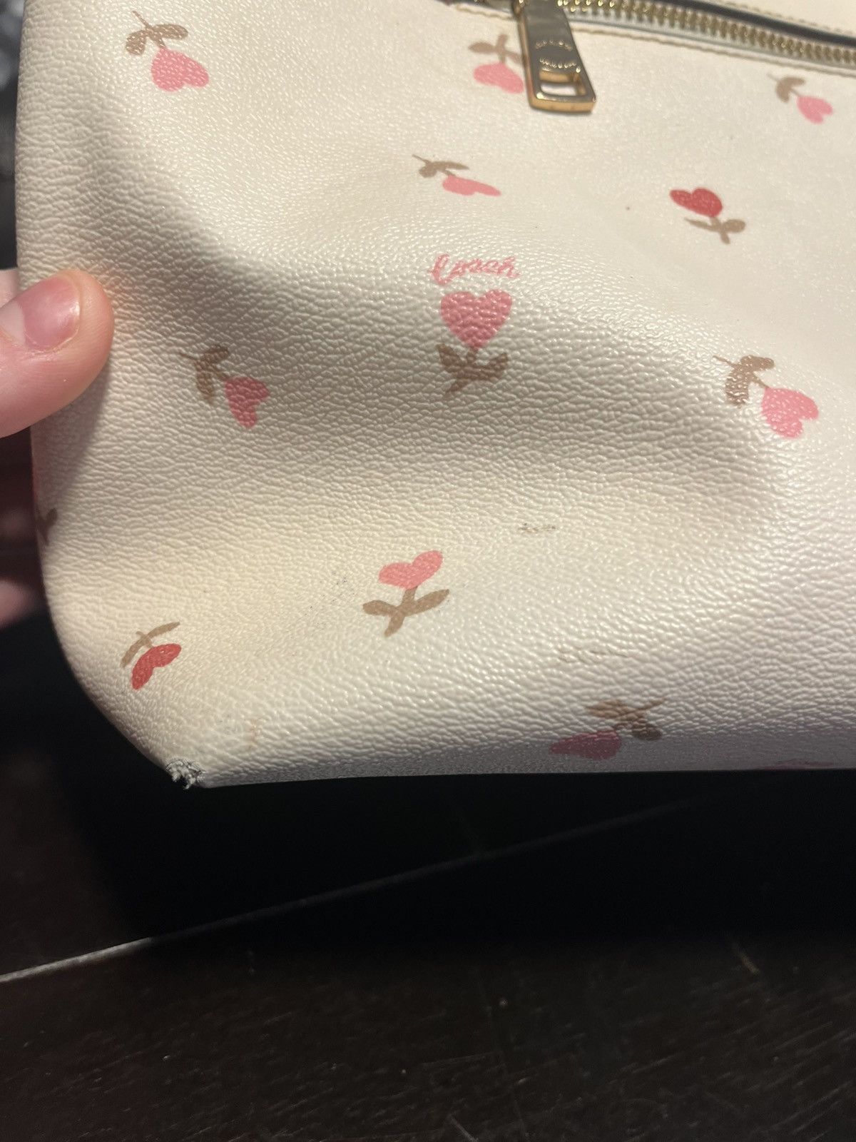 Coach Cream Limited edition Valentine’s Day Coach Gallery Tote Size ONE SIZE - 6 Thumbnail