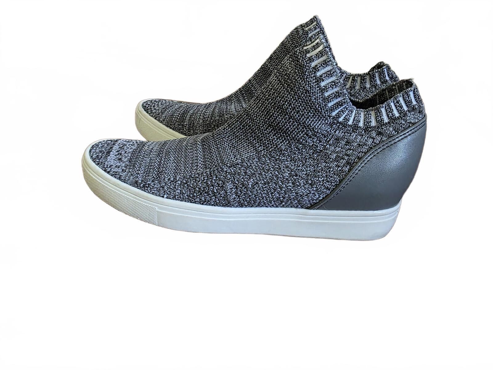 BRAHMIN 2 Pairs Gray Black Fabric Slipon Sneakers Shoes Womens Sz 7 Size US 7 / IT 37 - 6 Thumbnail