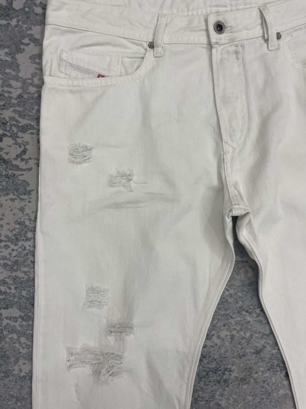 Diesel Diesel Industries Buster Fly Button Distressed Denim s12 Size US 36 / EU 52 - 2 Thumbnail