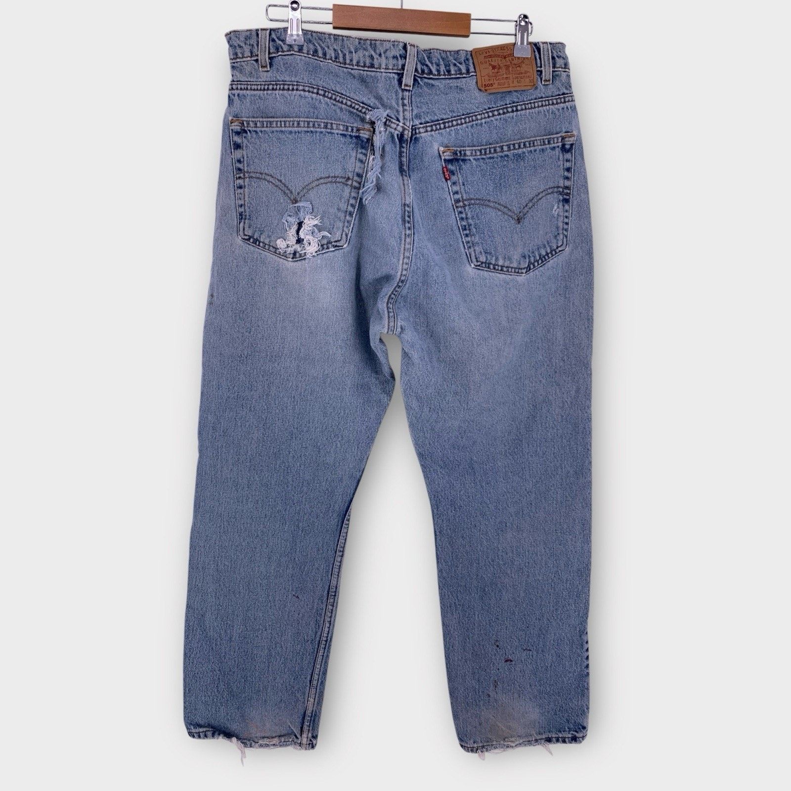 Levi's VTG Levi's 505 36x30" Blue Jeans Y2K MADE IN USA Distressed Size US 36 / EU 52 - 3 Thumbnail