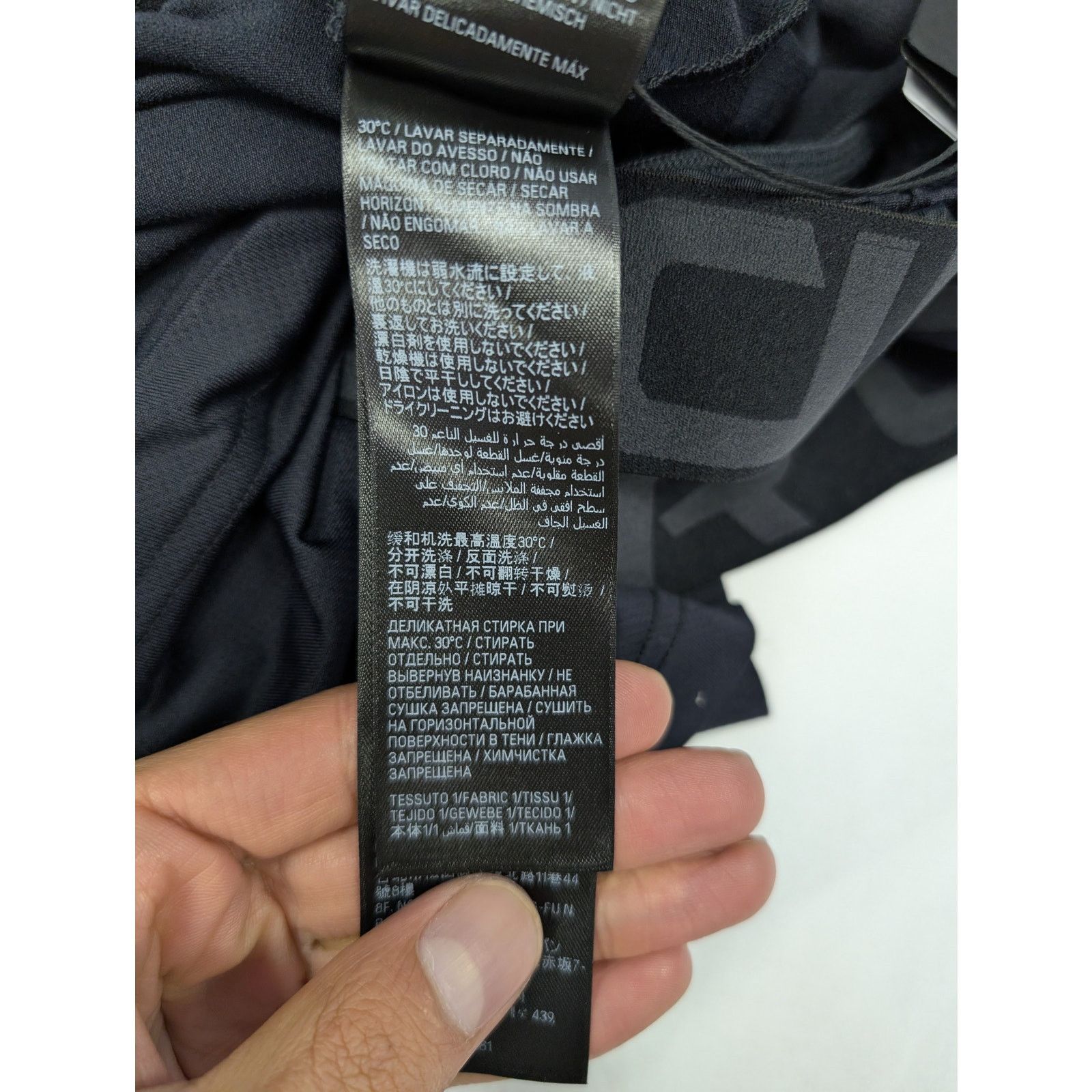 Balenciaga × Under Armour o1rshd1 Sporty Mesh Under Armour Shorts in Black Size US 32 / EU 48 - 18 Thumbnail