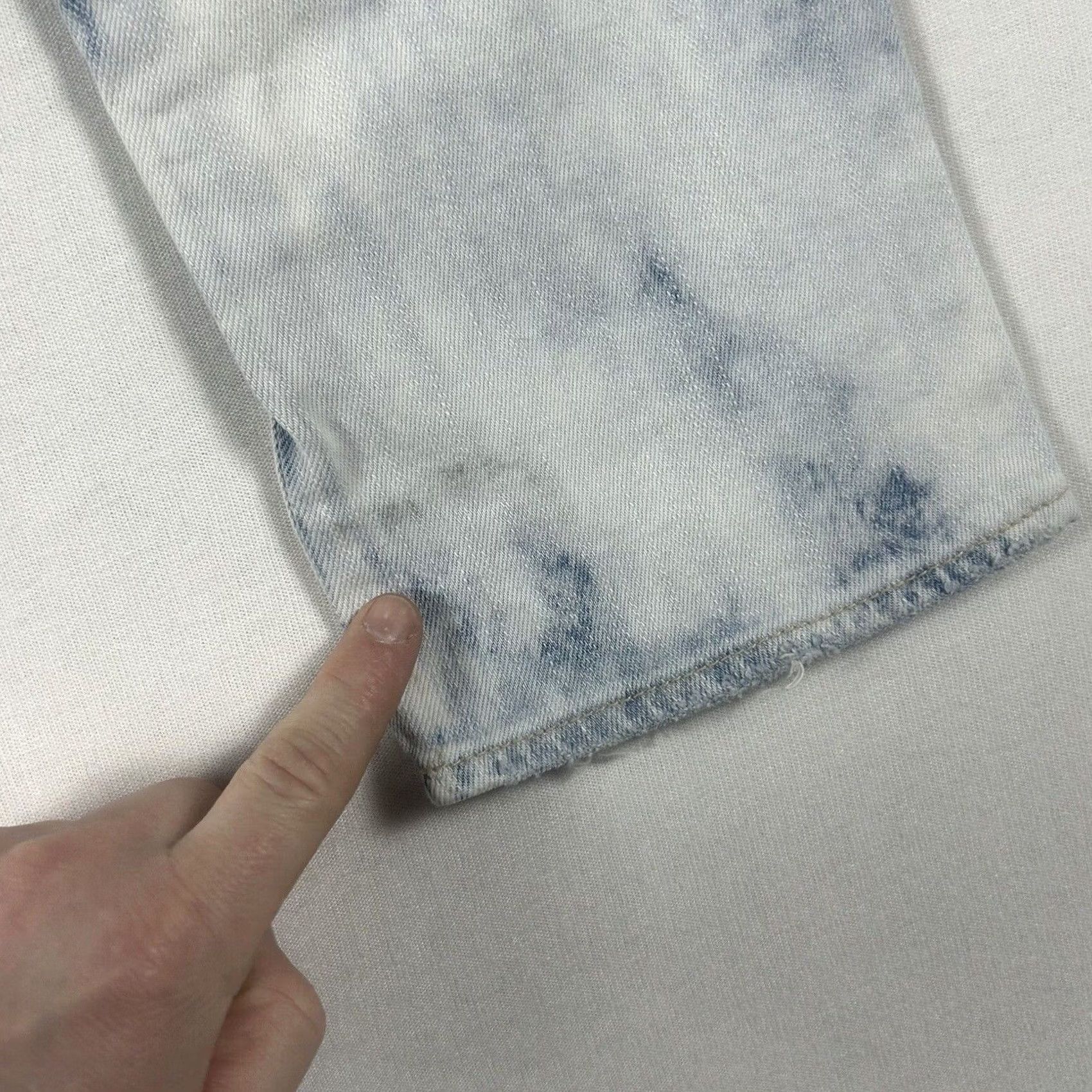 American Eagle Outfitters VINTAGE American Eagle Jeans Straight Regular Distressed Denim 0 Womens Jeans Stretch Blue 90s Size 25" / US 0 / IT 36 - 2 Thumbnail
