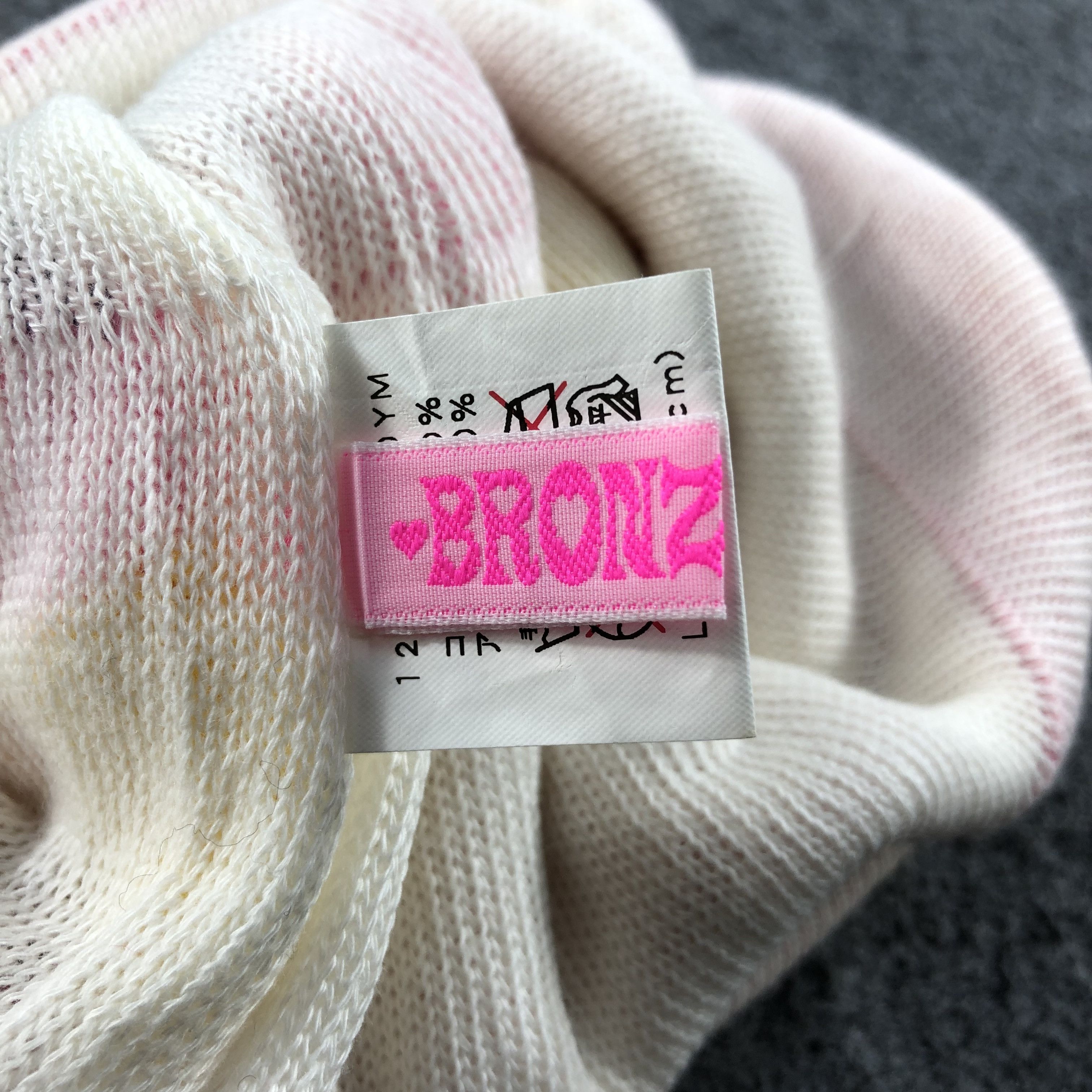 Vintage Bronz Roni Bobble Beanie Snowcap Snow Hat B269 Size ONE SIZE - 6 Thumbnail