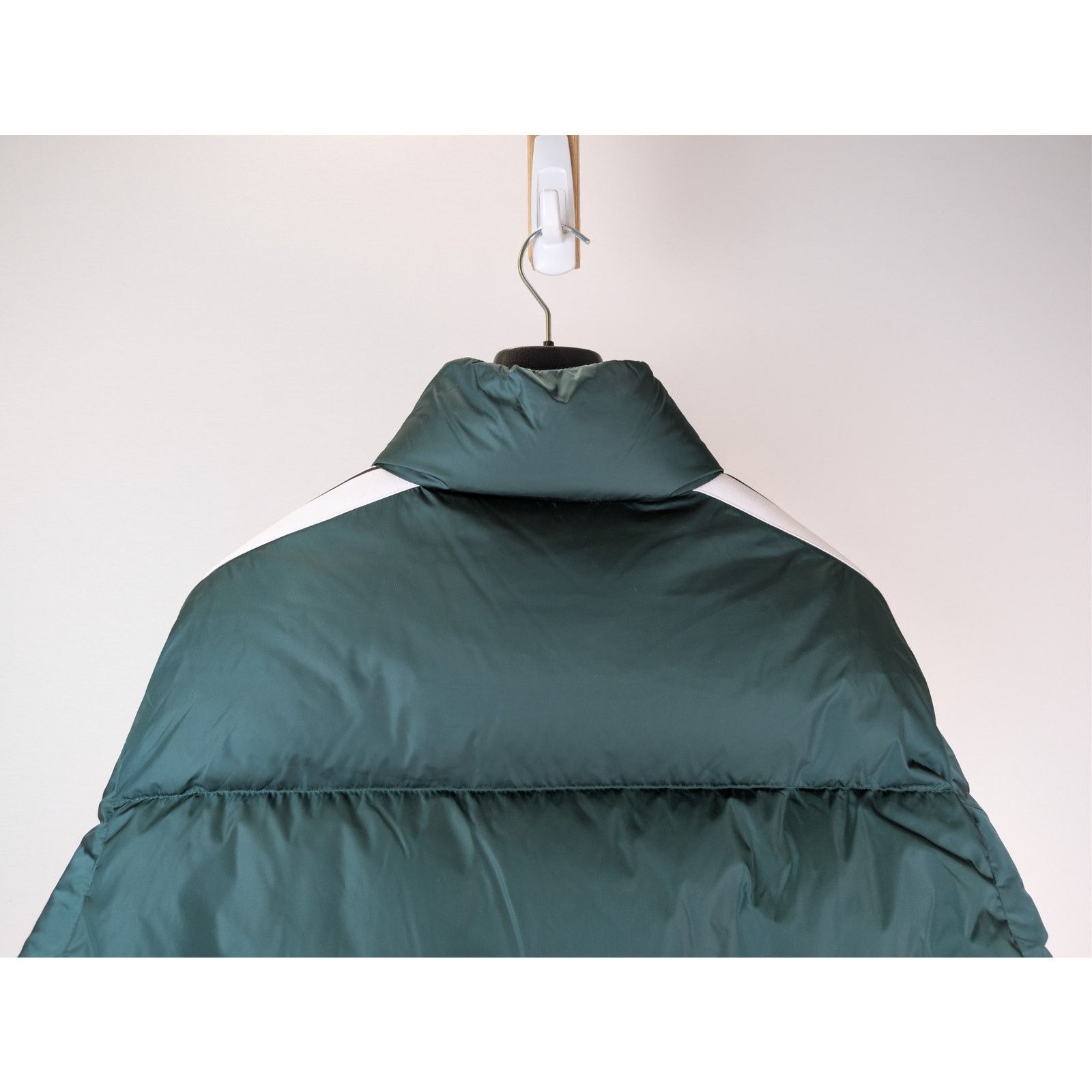 Palm Angels o1rshd1 Classic Track Down Jacket in Green / White Size US L / EU 52-54 / 3 - 14 Thumbnail