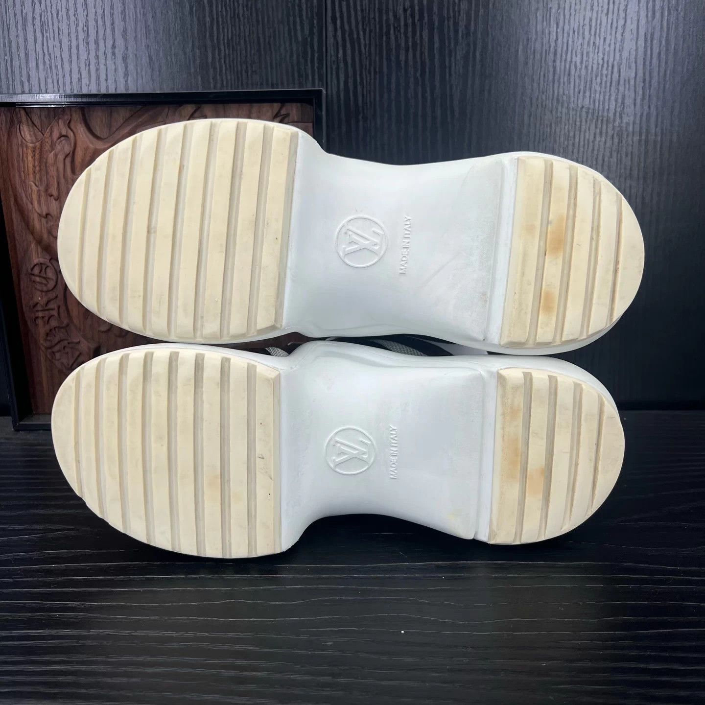 Louis Vuitton LV Archlight White Monogram Sneakers 36 New Size US 5.5 / IT 35.5 - 6 Thumbnail