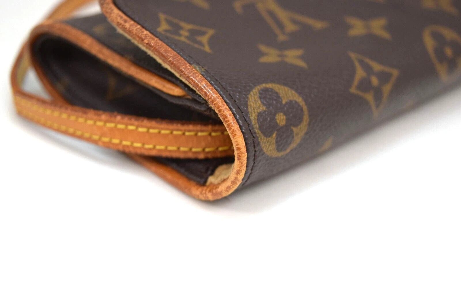 Louis Vuitton Louis Vuitton Pochette Twin PM CrossbodyBag Monogram M51854 Size ONE SIZE - 9 Thumbnail