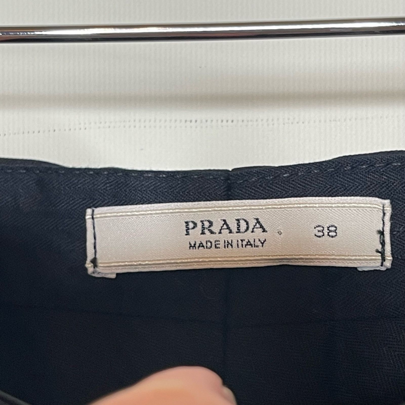 Prada Prada Mid Rise Front Pleated Dress Pants Women 38 US 2 Black Size 26" / US 2 / IT 38 - 8 Thumbnail