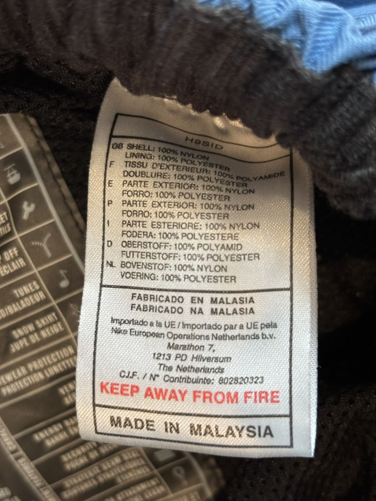 Nike ACG Vintage Nike ACG Clima-Fit Max Ski Pants - Women's S (4-6) Size 28" / US 6 / IT 42 - 6 Thumbnail