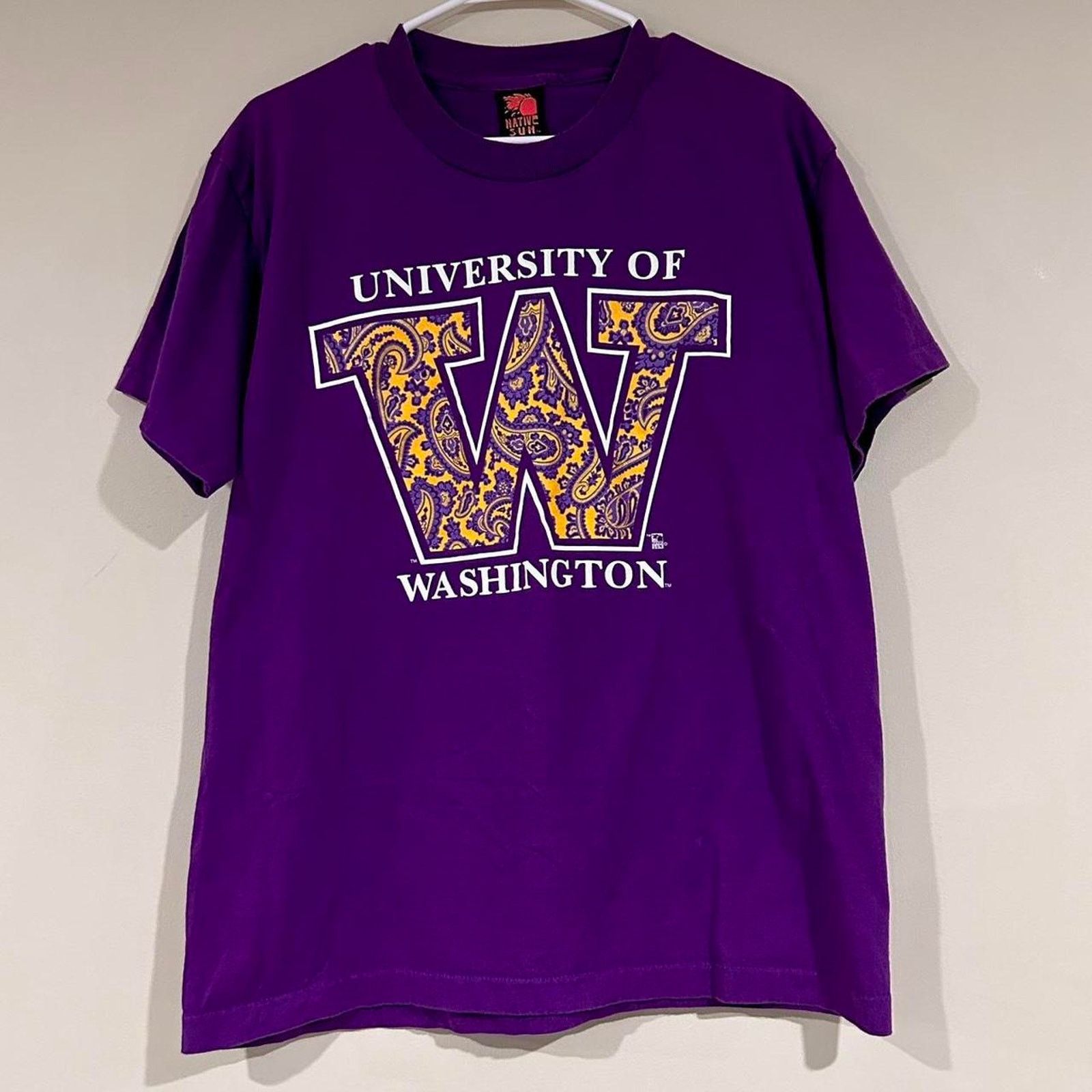 Other Vintage Washington Huskies Shirt Size US L / EU 52-54 / 3 - 1 Thumbnail