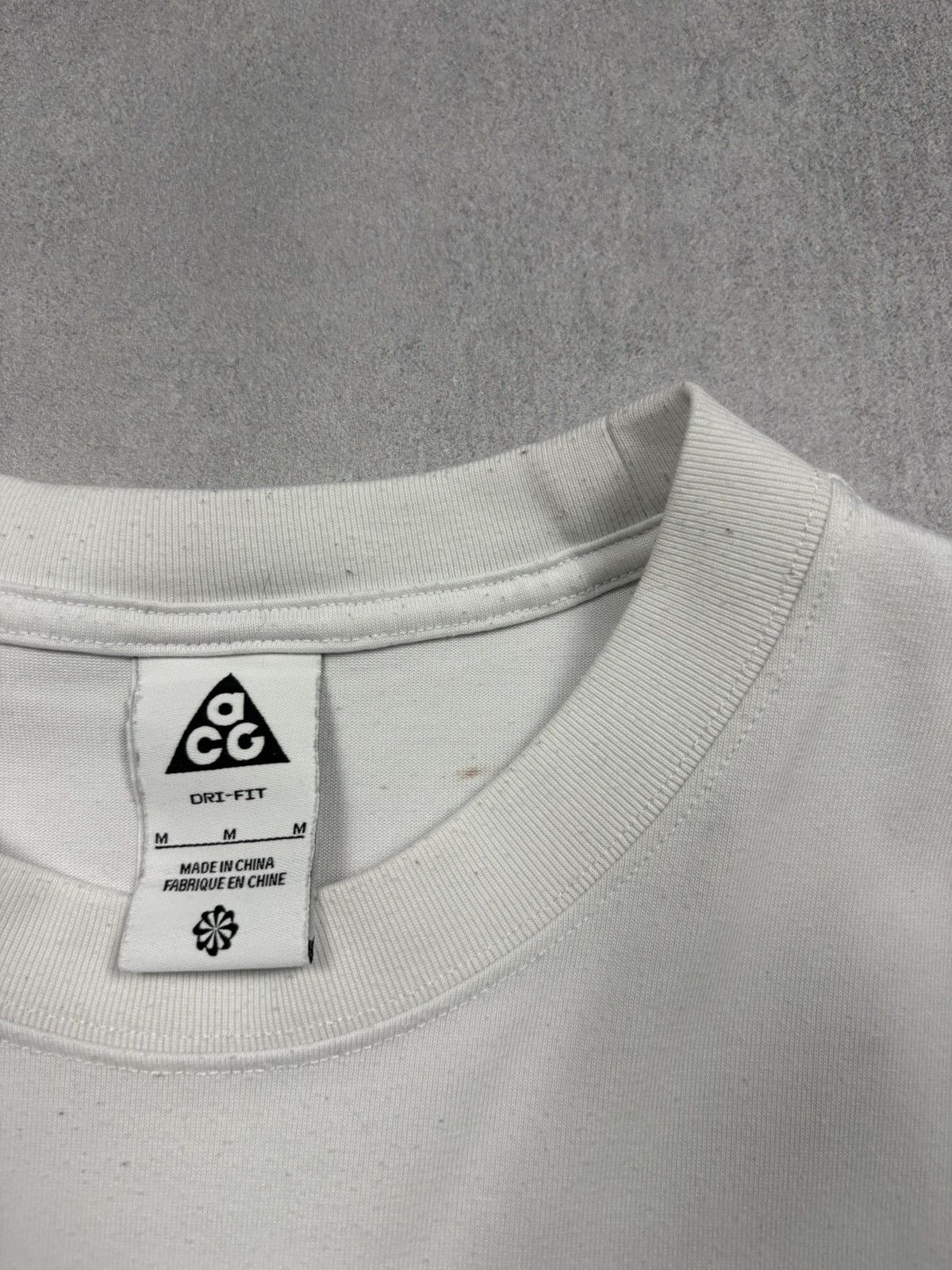 Nike ACG Nike ACG The Wild Woods of Wildwood Graphic White T-Shirt M Size US M / EU 48-50 / 2 - 11 Thumbnail
