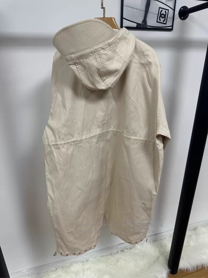 Hermes Hermes White Striped Long Coat Size XXS / US 00 / IT 34 - 2 Thumbnail