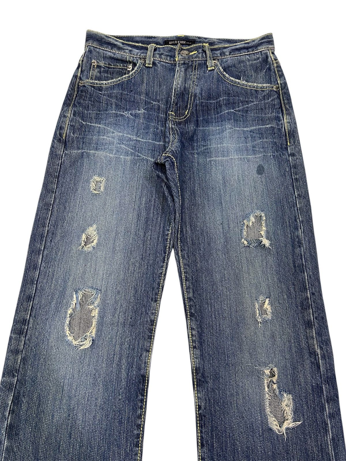 Japanese Brand × Vintage Vintage Japanese Blue Wash Denim Distressed Regular Jeans Size US 29 - 2 Thumbnail