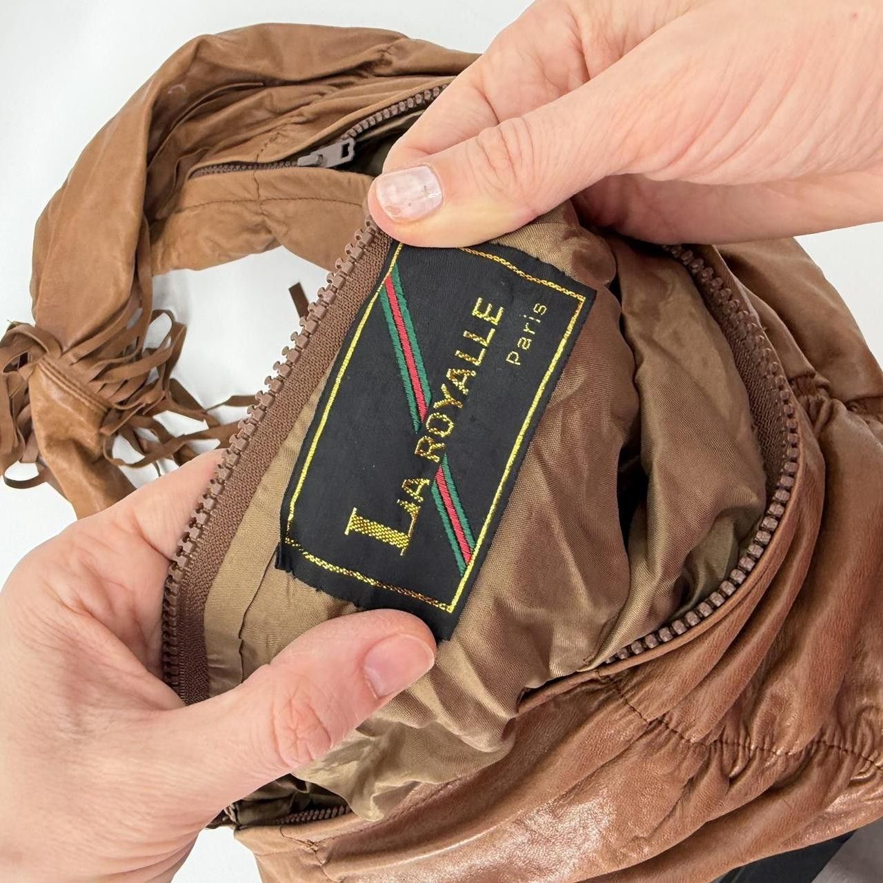 The Unbranded Brand Vintage La Royalle Paris Brown Very soft genuine Leather Size ONE SIZE - 4 Thumbnail