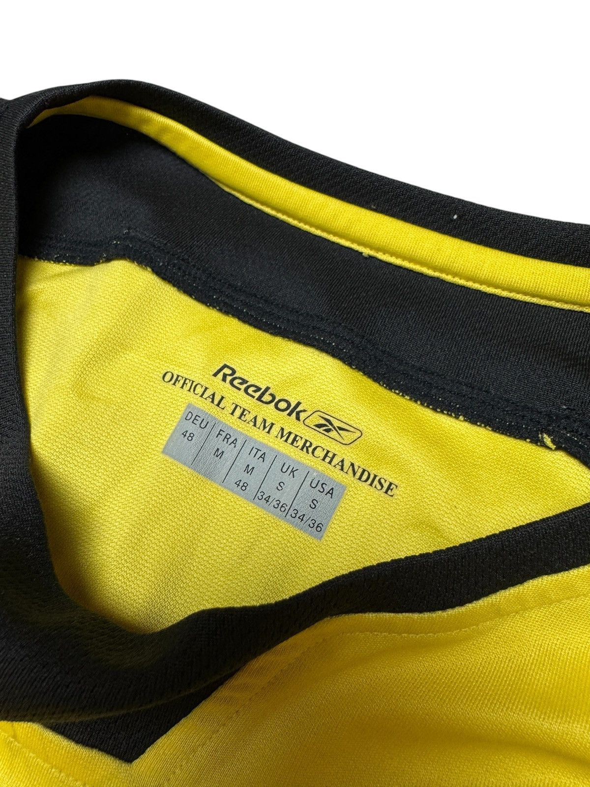 Reebok Reebok 2004-06 Liverpool Away Shirt Size US S / EU 44-46 / 1 - 4 Thumbnail