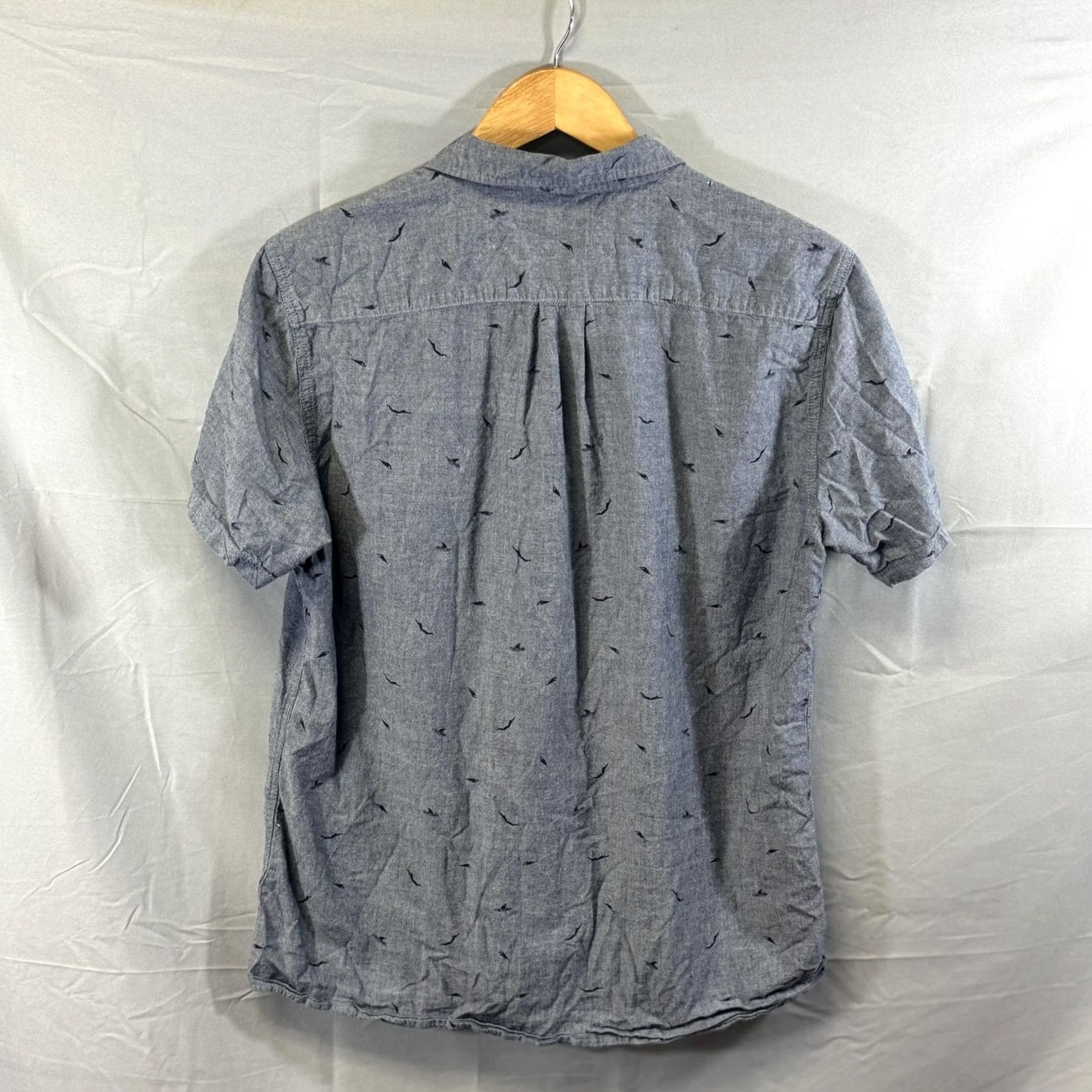 Marine Layer Marine Layer Shirt Mens M Blue Short Sleeve Button-Up Pocket Casual Birds Size US M / EU 48-50 / 2 - 2 Thumbnail