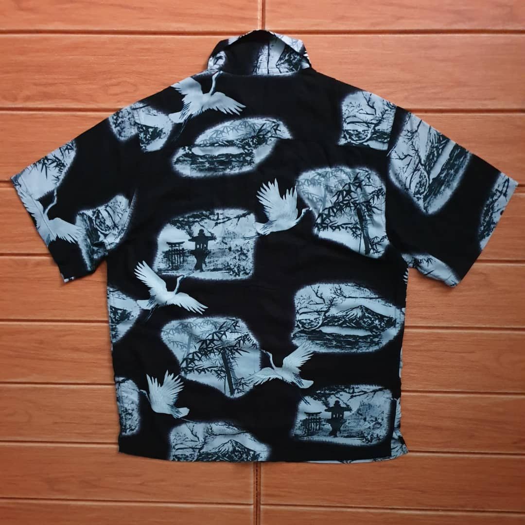Japanese Brand 💥Honolulu bird yakuza style Hawaiian shirt Size US M / EU 48-50 / 2 - 10 Thumbnail