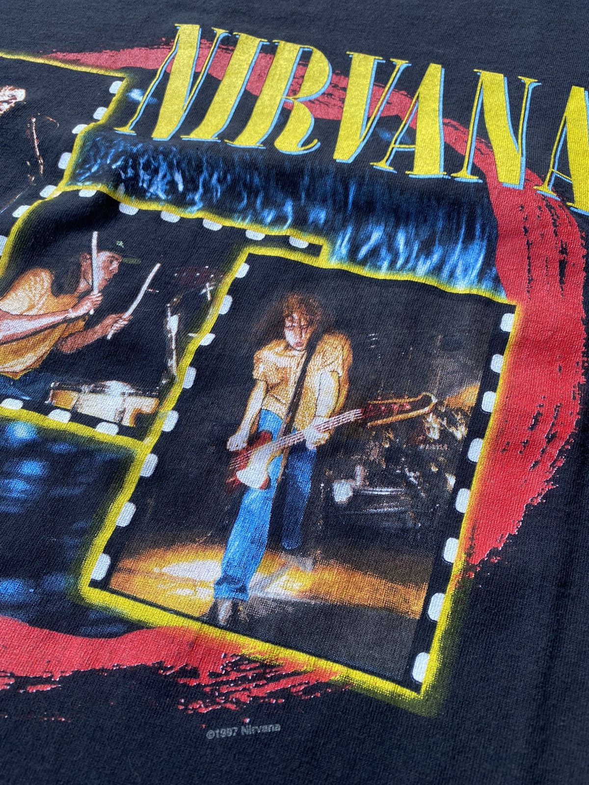 Band Tees × Vintage Vintage 90s Nirvana Live Concert Band Shirt WildOats Size US L / EU 52-54 / 3 - 4 Thumbnail