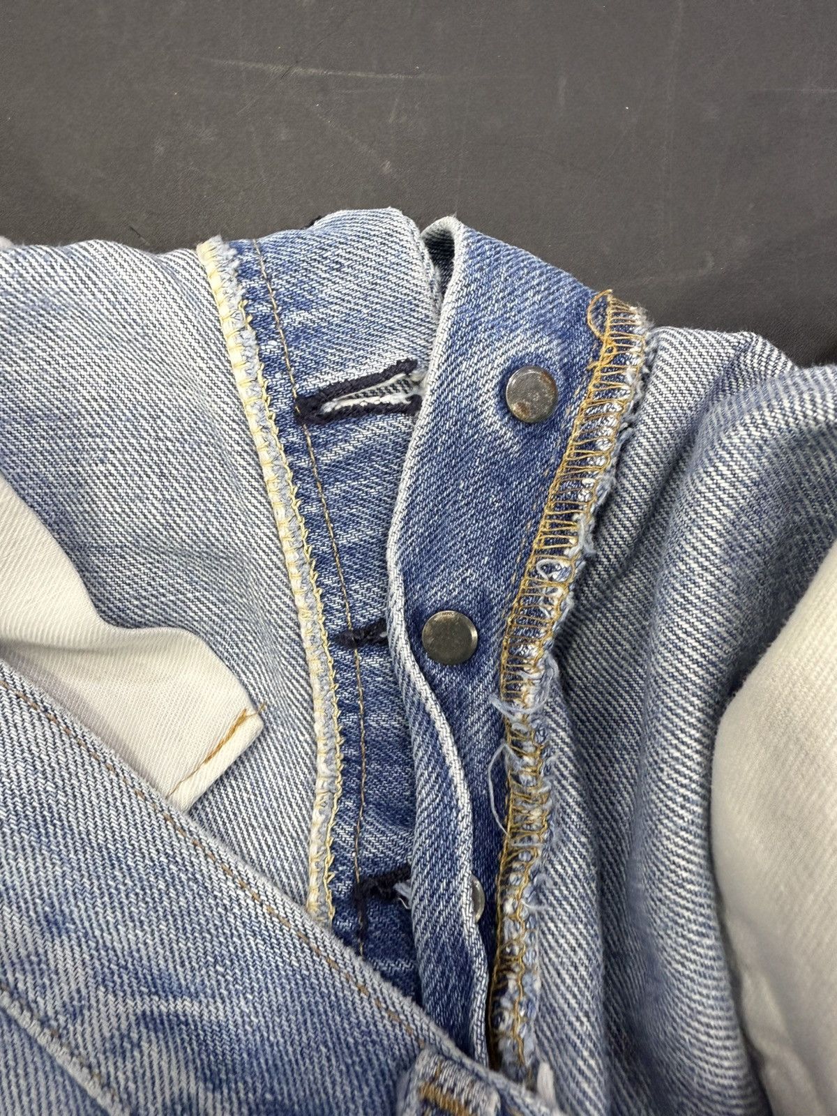 Levi's Levis vintage button no 6 Size US 32 / EU 48 - 12 Thumbnail