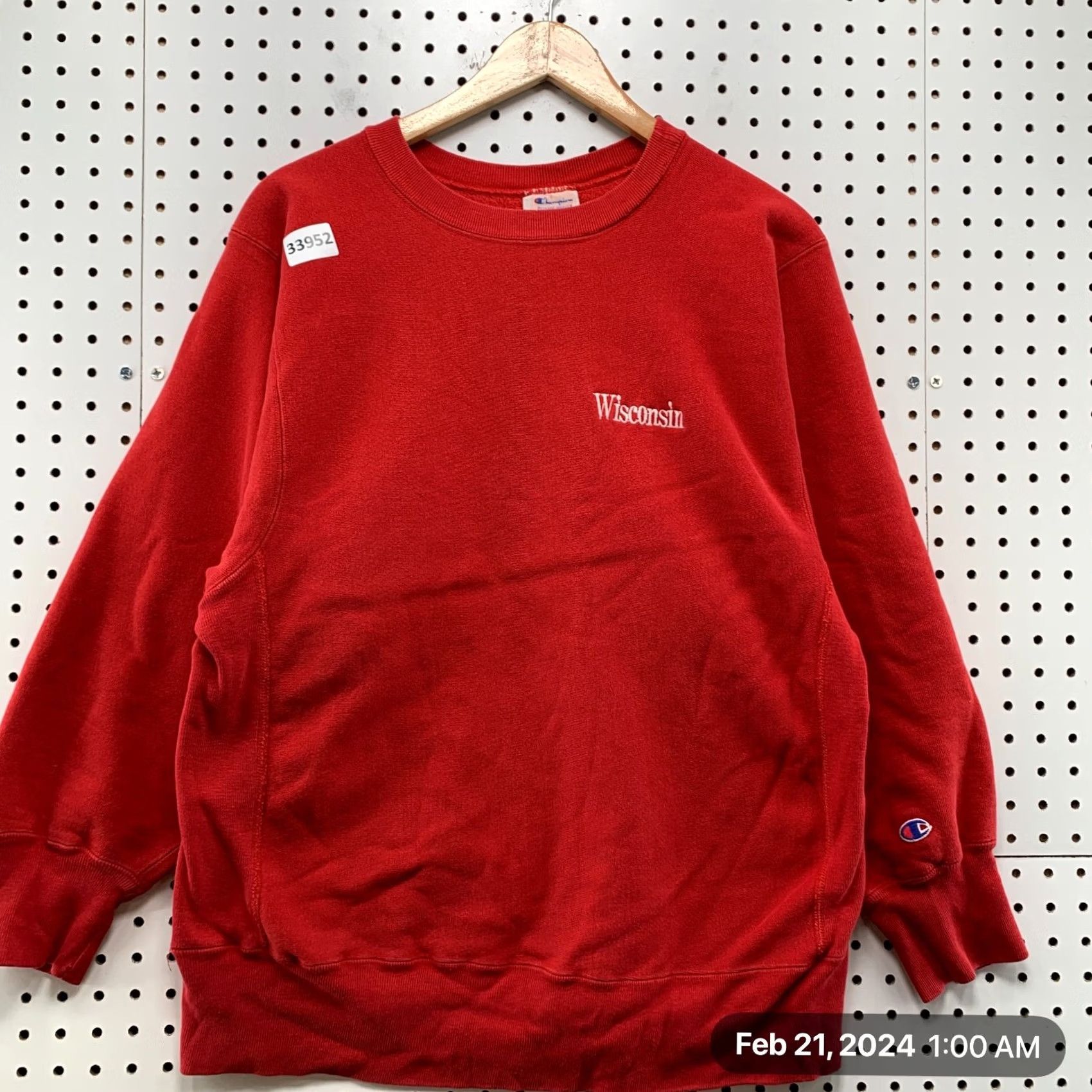 Champion VINTAGE Champion Reverse Weave Sweatshirt Wisconsin Badgers Red L Mens 80s Size US L / EU 52-54 / 3 - 2 Thumbnail