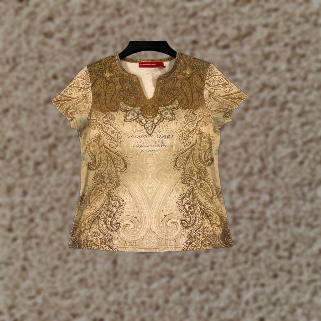 Gloria Vanderbilt Gloria Vanderbilt Women's T-Shirt Small Beige Paisley V-Neck Casual Logo Classic Designer Size S / US 4 / IT 40 - 1 Thumbnail