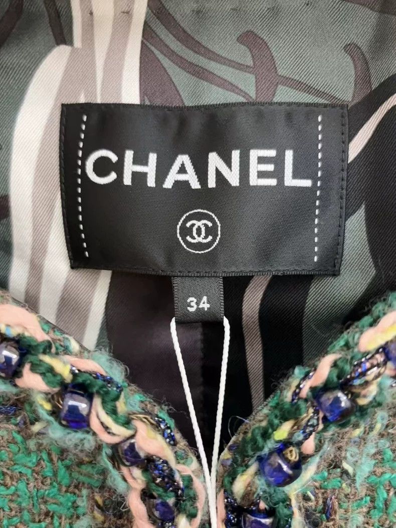 Chanel Chanel 23A handicraft workshop series Dakar green tweed ja Size XXS / US 00 / IT 34 - 3 Thumbnail
