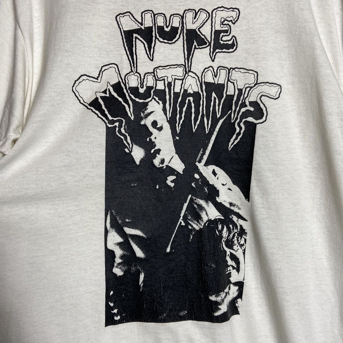 Band Tees × Vintage Vintage Y2K Nuke Mutants Hardcore Punk Band Tee Size US L / EU 52-54 / 3 - 2 Thumbnail