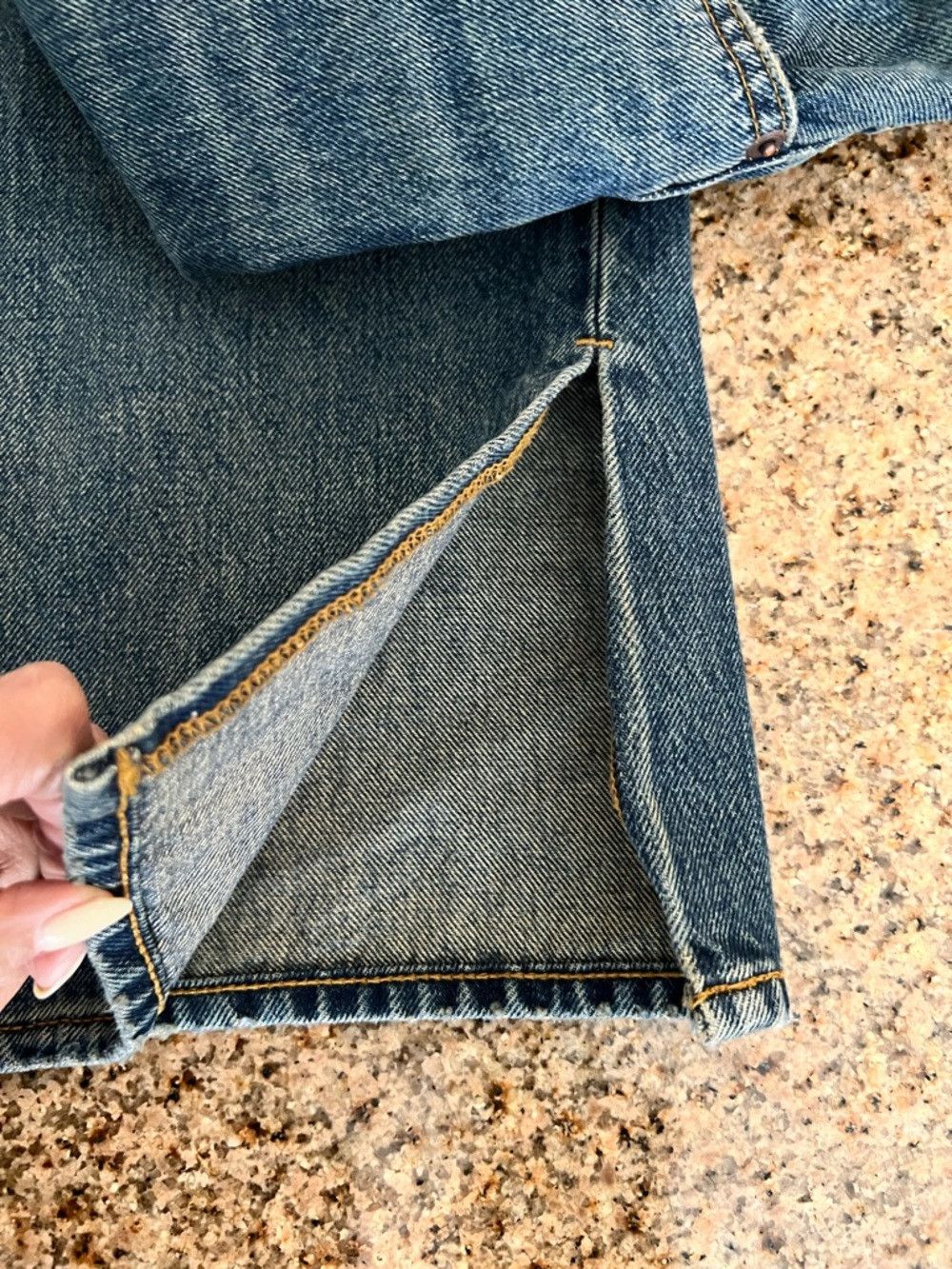 Good American Good American Khloé High Waist Patchwork Straight Leg Jeans Size 27" / US 4 / IT 40 - 9 Thumbnail