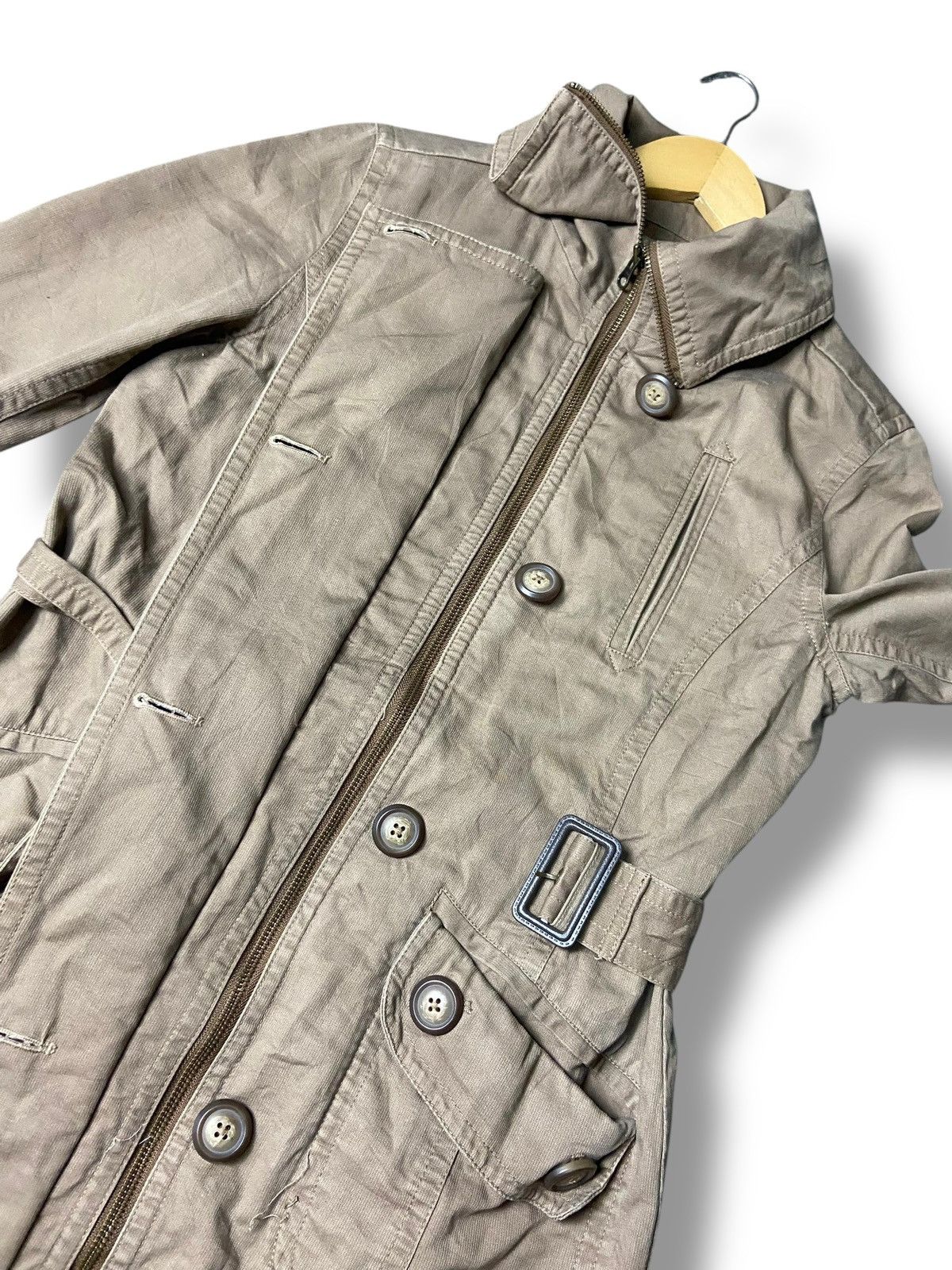 Japanese Brand Vintage Honeysuckle Rose Belted Trench Coat (166) Size L / US 10 / IT 46 - 7 Thumbnail