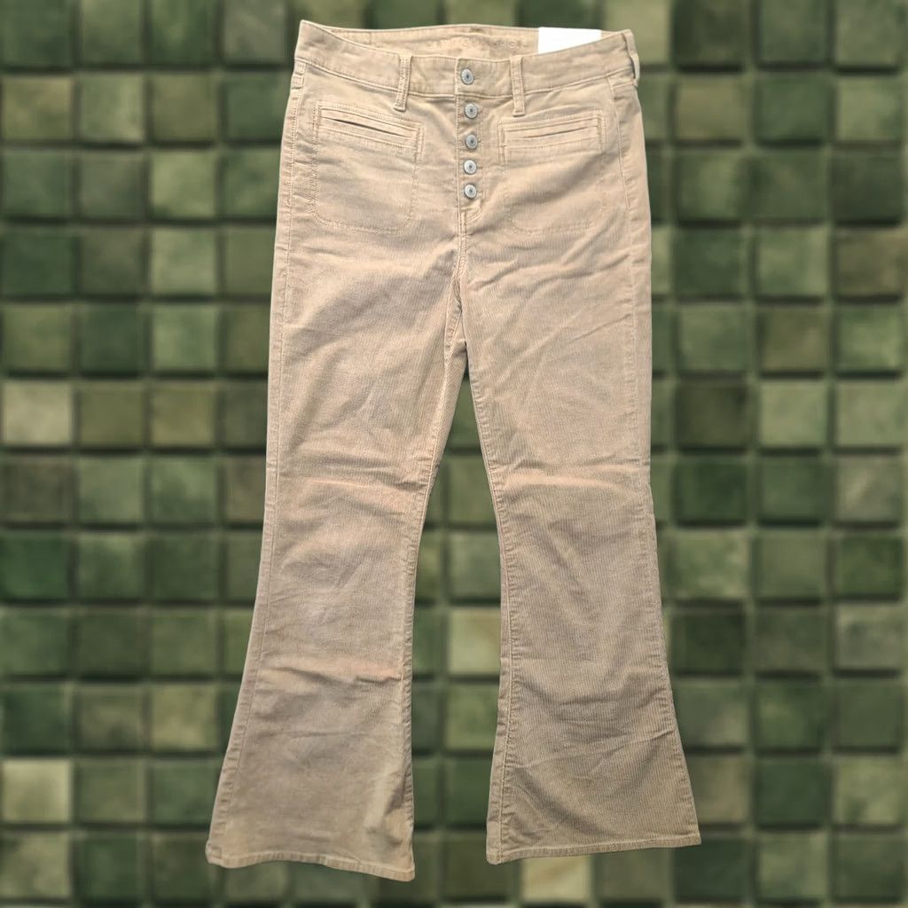 American Eagle Outfitters VINTAGE American Eagle Outfitters Pants Womens Regular Flared High Rise 31 Inseam Beige Corduroy 90s Chino Womens Size 26" / US 2 / IT 38 - 1 Thumbnail