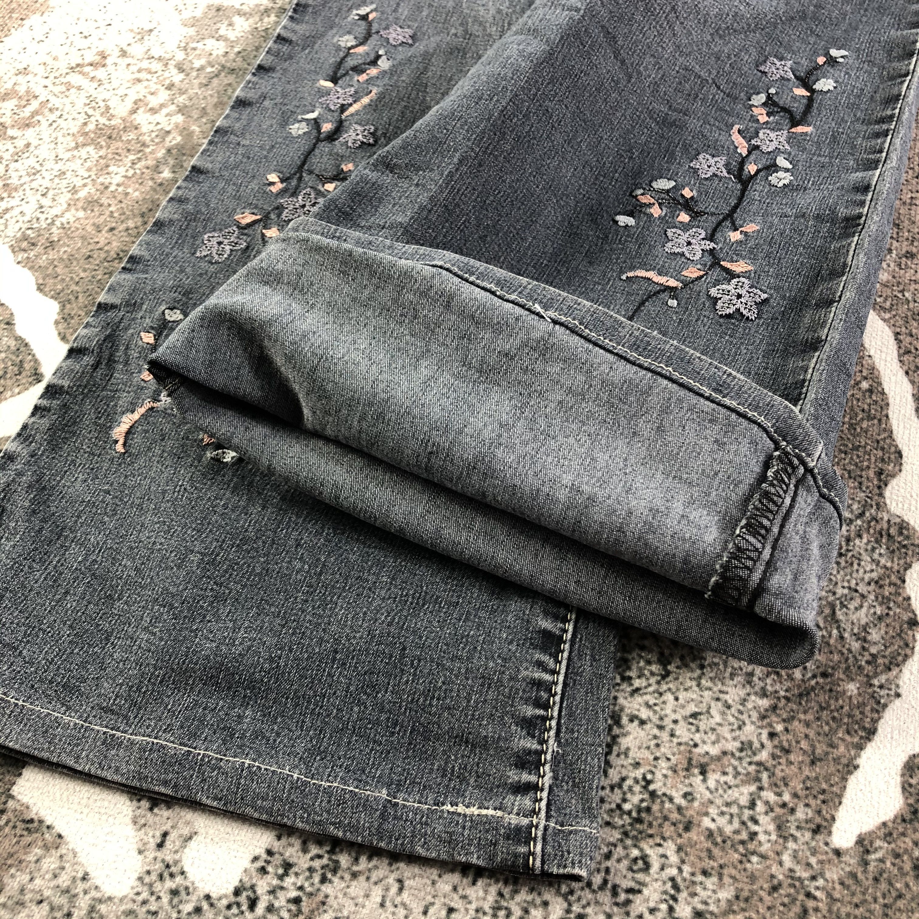 Japanese Brand Japanese Brand Gran Sasso Jeans Embroidery Denim KJ1568 Size 28" / US 6 / IT 42 - 5 Thumbnail