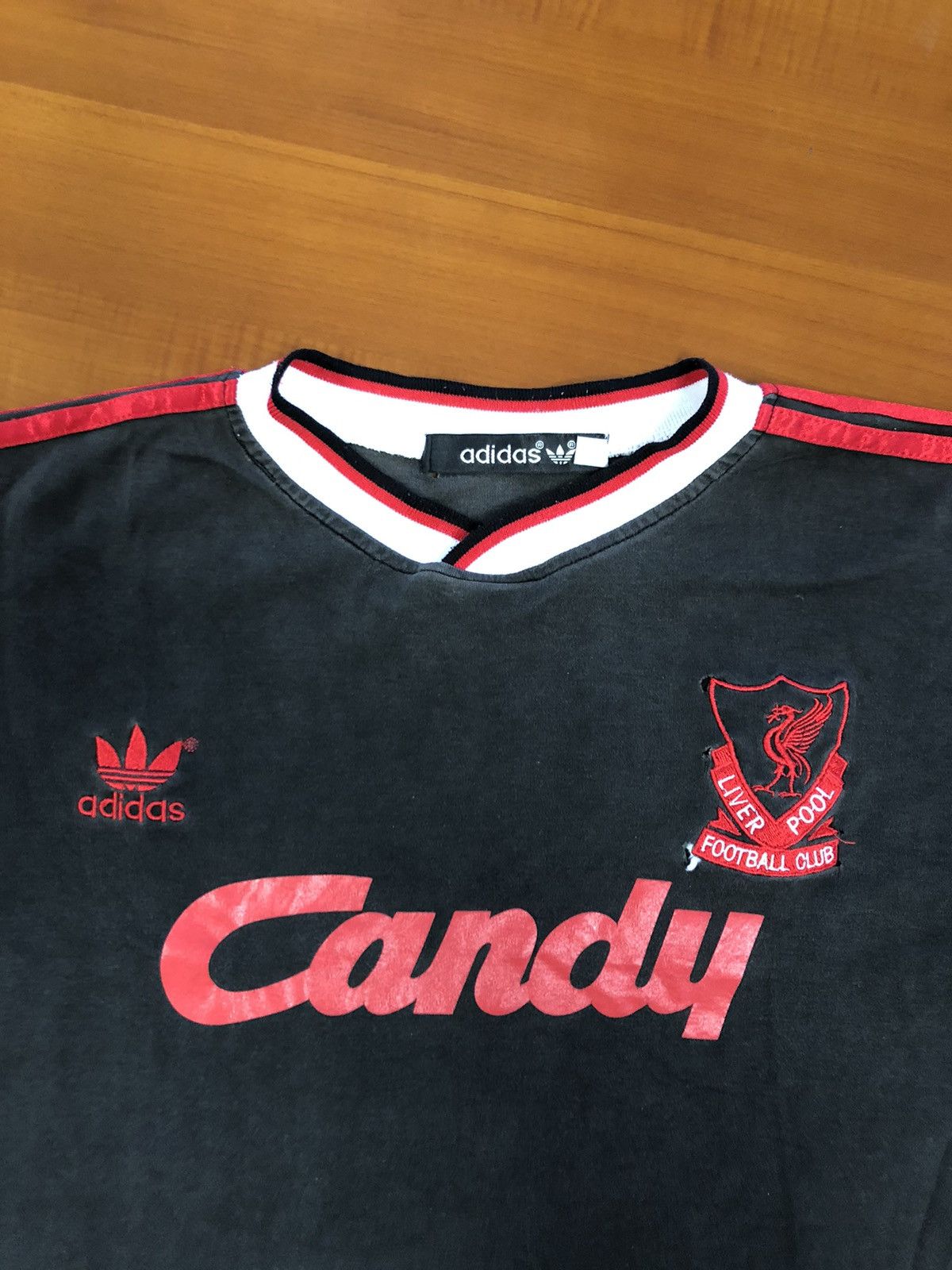 Adidas Adidas Liverpool Vintage TShirt Size US M / EU 48-50 / 2 - 16 Thumbnail