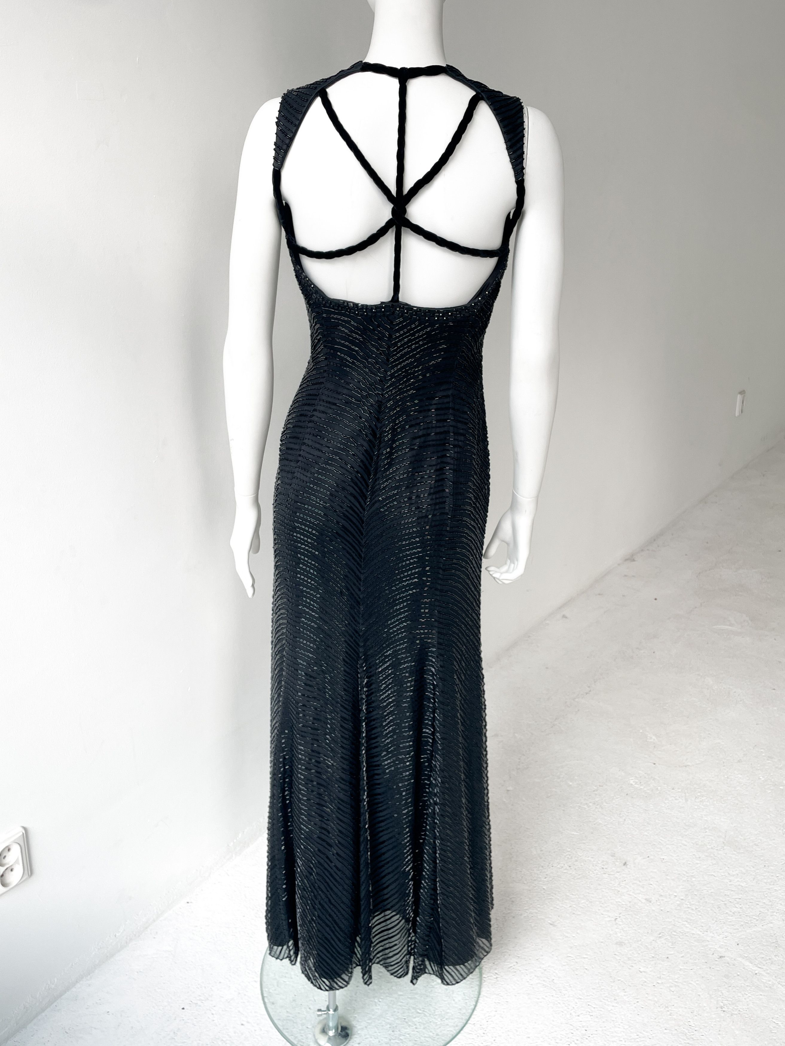 Giorgio Armani FW 2004 runway beaded gown Size S / US 4 / IT 40 - 4 Thumbnail