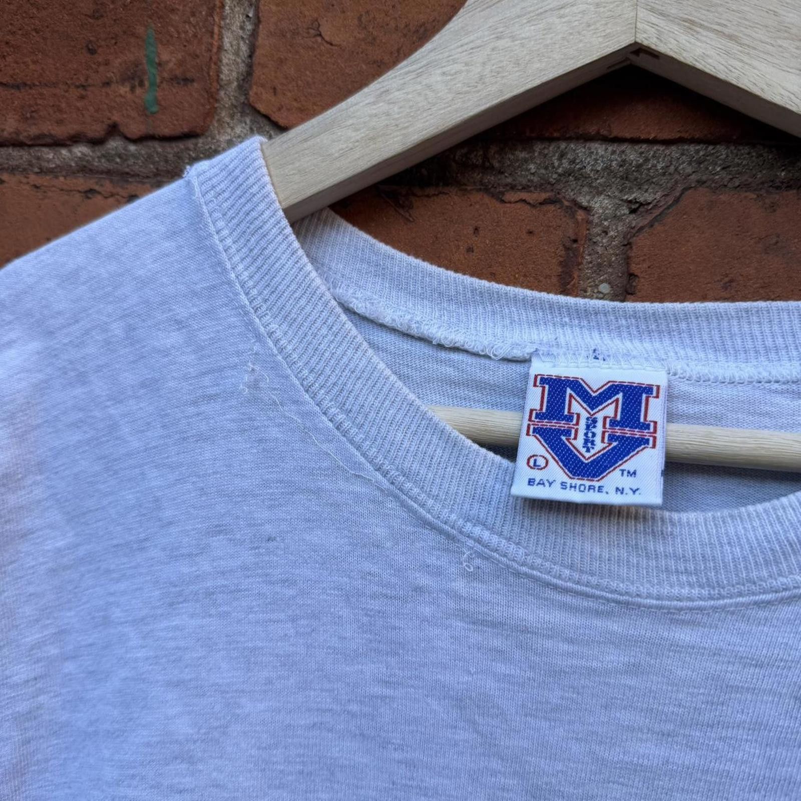 Other vintage Barnes & Noble James Michener t shirt 90s L Size US L / EU 52-54 / 3 - 7 Thumbnail