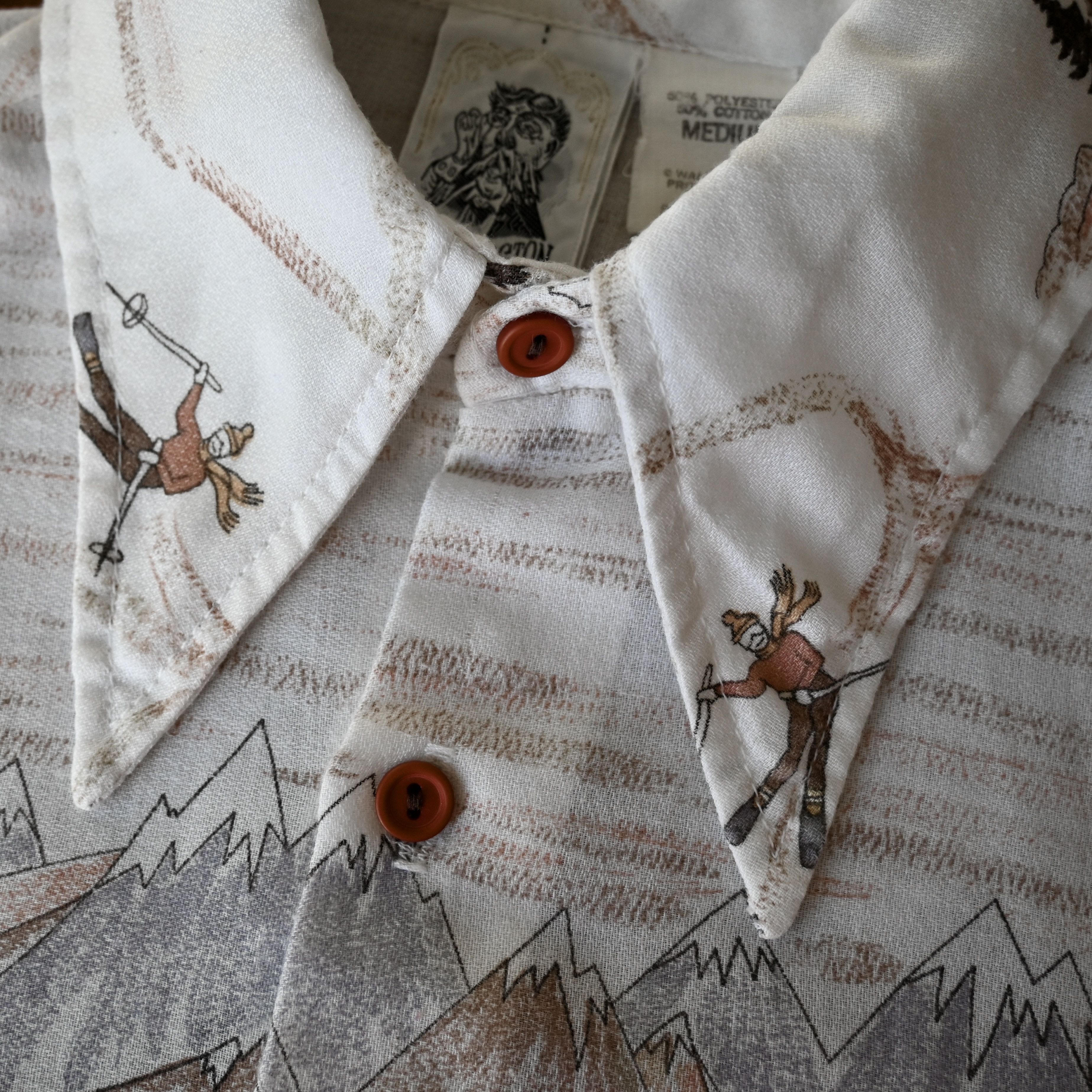 Kennington Ltd. VTG 1970s Kennington mickey mouse in snow mountain shirt Size US M / EU 48-50 / 2 - 15 Thumbnail