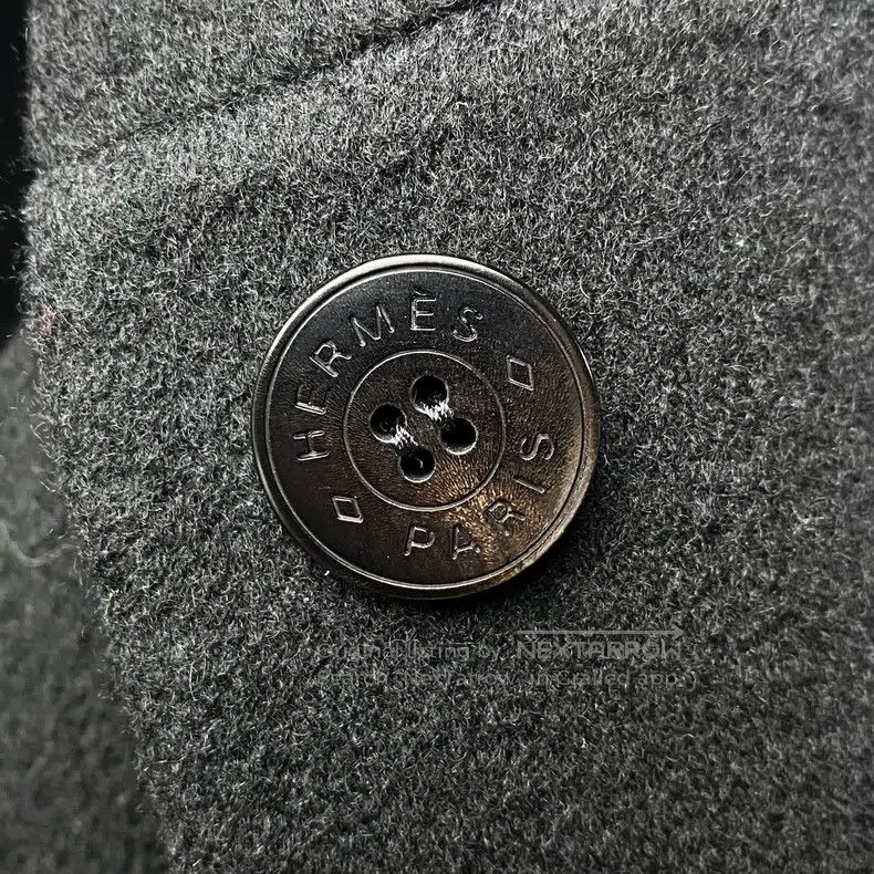 Hermes Hermes Black V-Neck Cashmere Coat Size XS / US 0-2 / IT 36-38 - 2 Thumbnail