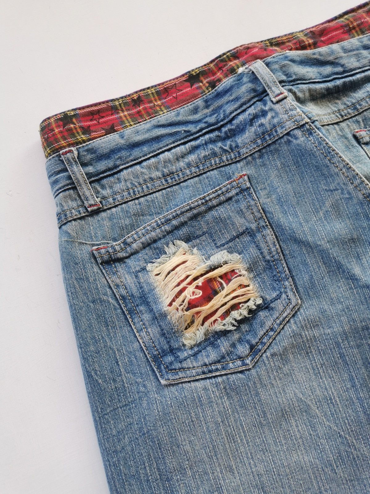 Japanese Brand Unbrand Double Waist Tartan Patch Denim Jeans Size US 32 / EU 48 - 4 Thumbnail