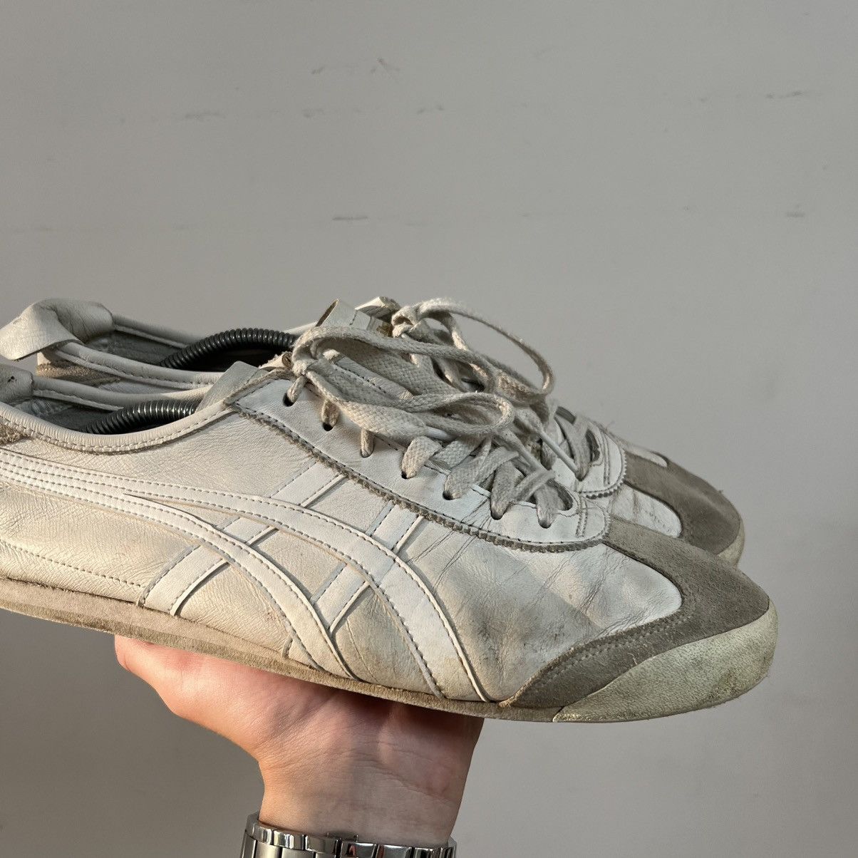 Asics Vintage Asics Onitsuka Tiger Mexico 66 White Kill Bill Size US 10 / EU 43 - 3 Thumbnail