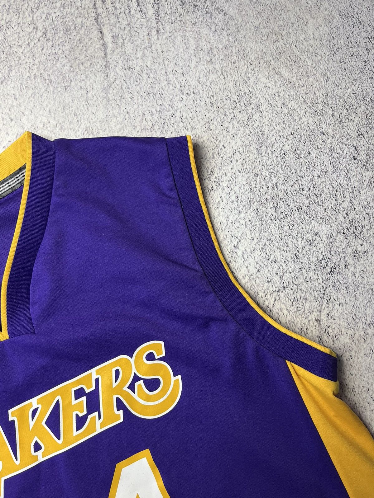 Adidas Adidas Los Angeles Lakers Mens Kobe Bryant Basketball Jersey Size US M / EU 48-50 / 2 - 11 Thumbnail