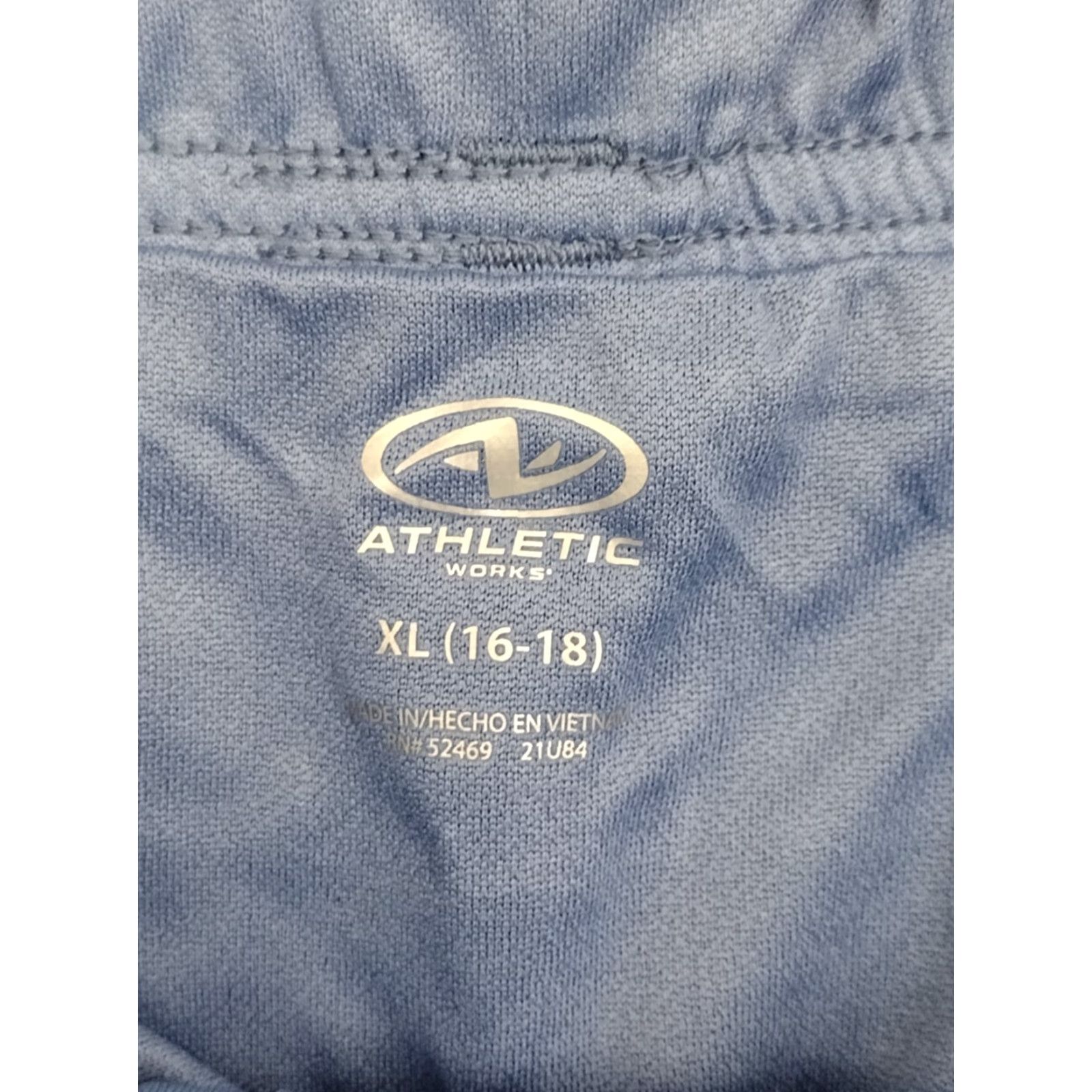 Athletic Works Athletic Works Running Shorts Women's XL Multicolor Camouflage Liner 2.0 in. Inseam Activewear Size 40" / US 18 - 5 Thumbnail
