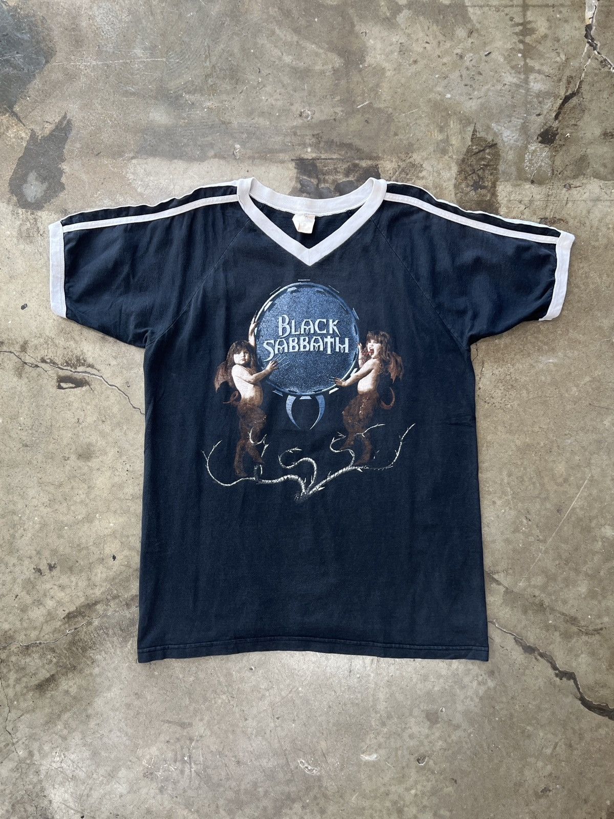Band Tees Vintage Black Sabbath Reunion Tour Band Cronies V-neck 