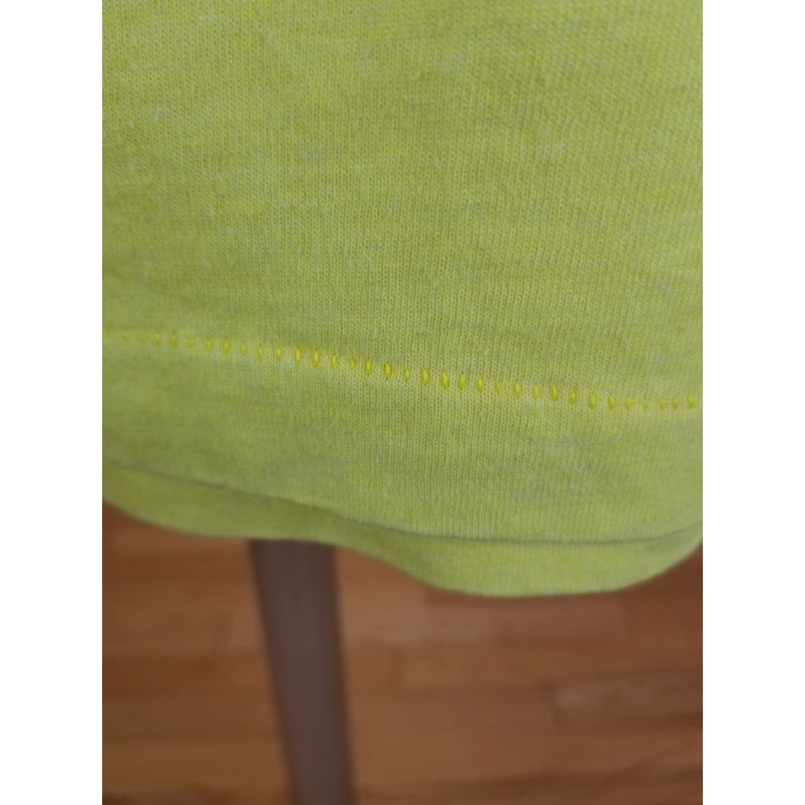 Vintage VINTAGE 90' CARROUSEL YELLOW SINGLE STITCH THIN T-SHIRT SZ LARGE Size US L / EU 52-54 / 3 - 4 Thumbnail
