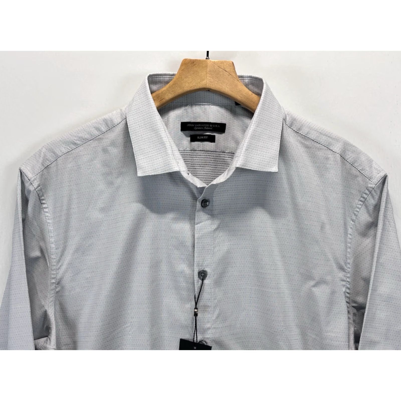 John Varvatos John Varvatos Button-Up Shirt Slim Fit L/XL Light Gray Small Dot Casual Mens Size US L / EU 52-54 / 3 - 2 Thumbnail