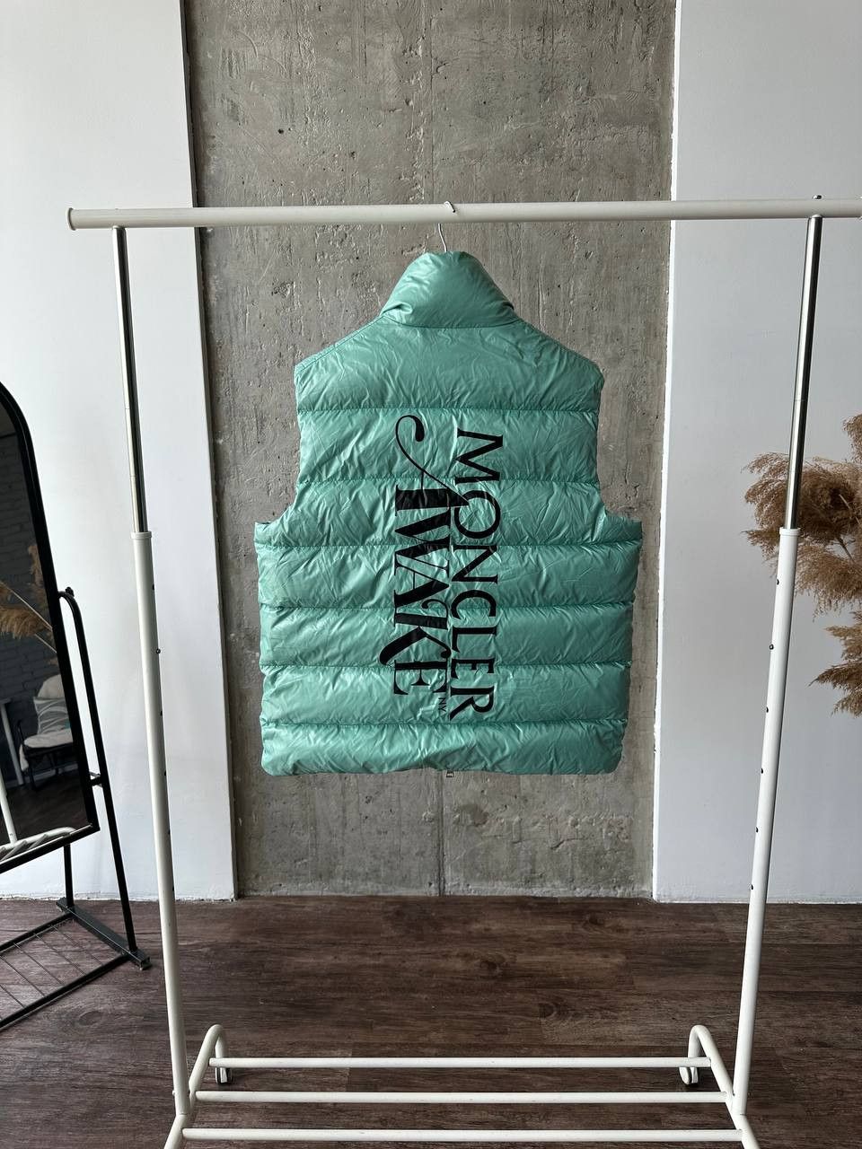 Awake NY × Moncler 🔥Moncler Men's Green 2 Moncler 1952 & Awake Ny Parker Vest Size US L / EU 52-54 / 3 - 4 Thumbnail
