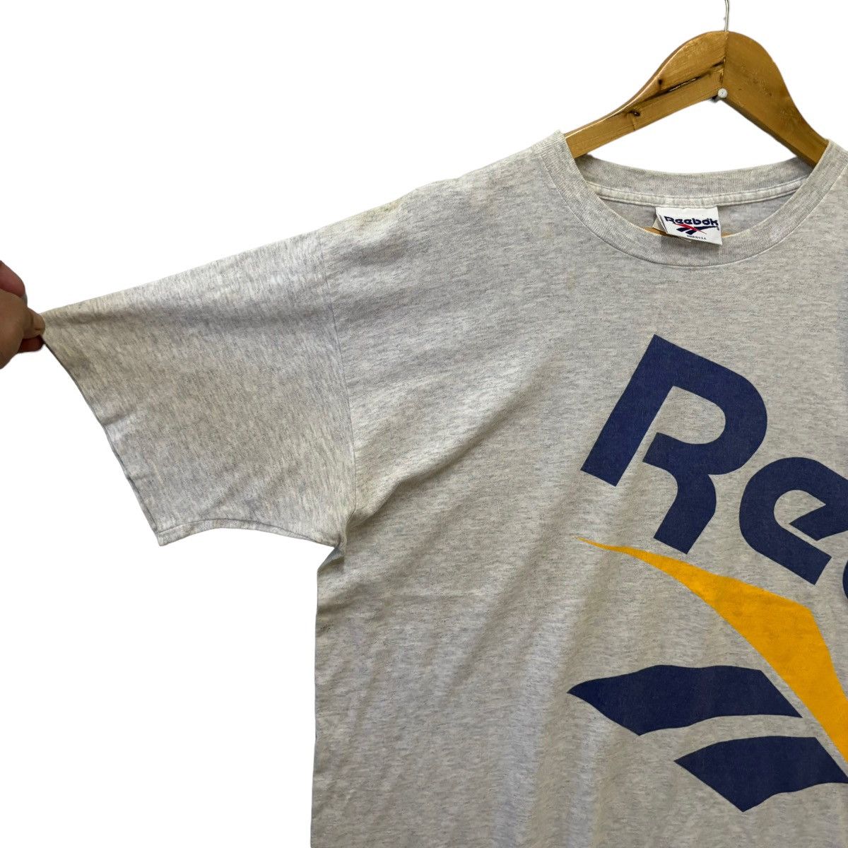 Reebok × Vintage Vintage Reebok Big Logo Spell Out Tshirt Size US L / EU 52-54 / 3 - 6 Thumbnail