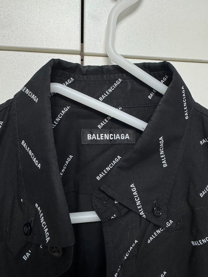 Balenciaga Balenciaga size 37 Letter loho shirt Size US M / EU 48-50 / 2 - 3 Thumbnail