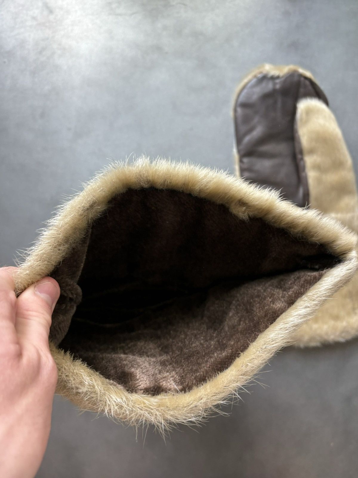 Leather × Vintage Vintage Sealskin Gauntlets Antique Seal Fur Mittens Gloves Size ONE SIZE - 11 Thumbnail