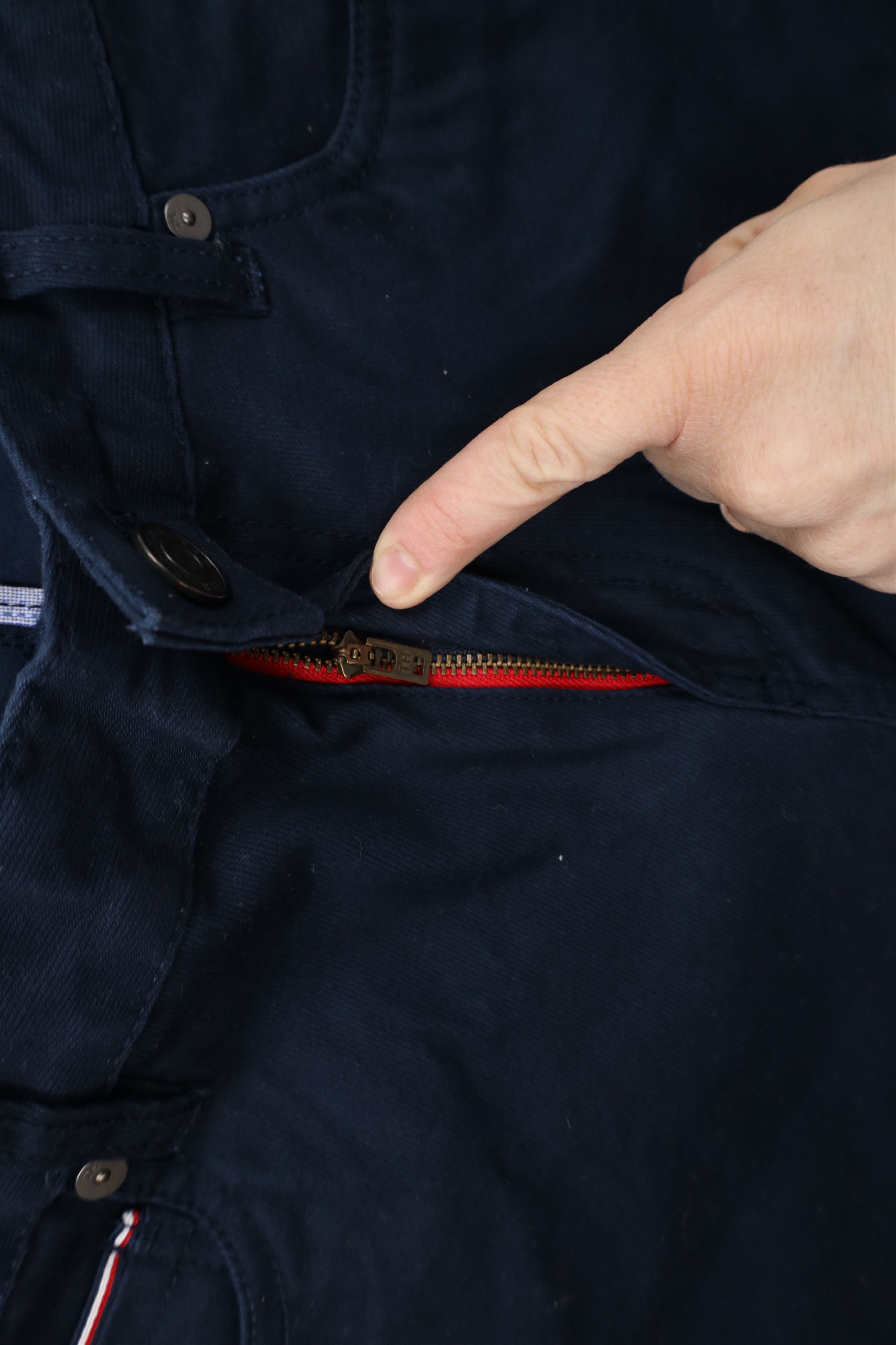 Tommy Hilfiger × Vintage Deadstock New Tommy Hilfiger Slim Leg Flex Pants Navy Blue Size US 31 - 8 Thumbnail