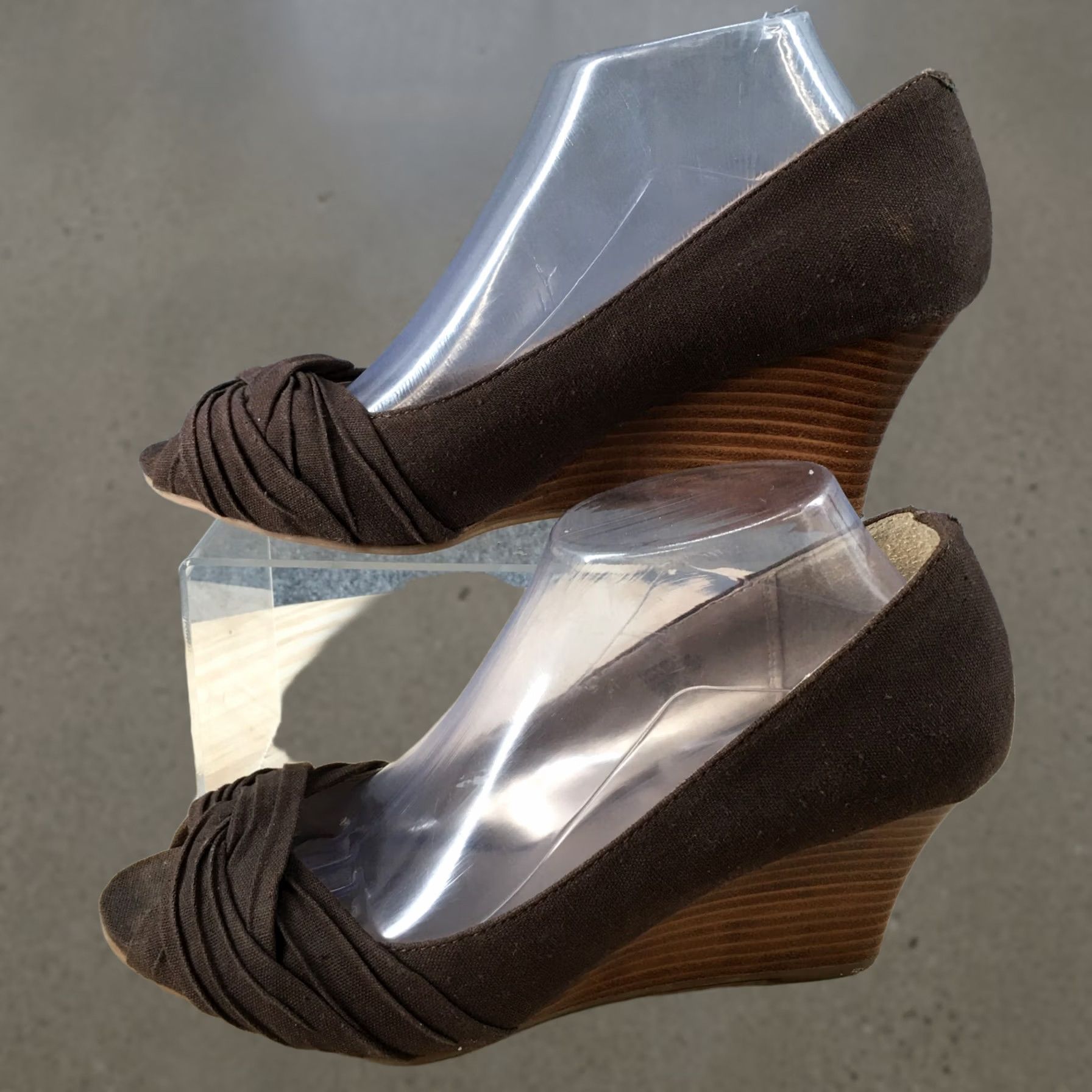 Nine West Nine West Heels Womens 9.5 M Peep Toe Casual Pumps Wedge Brown Fabric Slip On Size US 10 / IT 40 - 1 Thumbnail