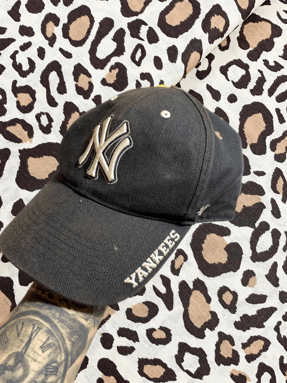 47 Brand × New York Yankees × Vintage Vintage New York Yankee 47 Brand Cap Size ONE SIZE - 1 Thumbnail
